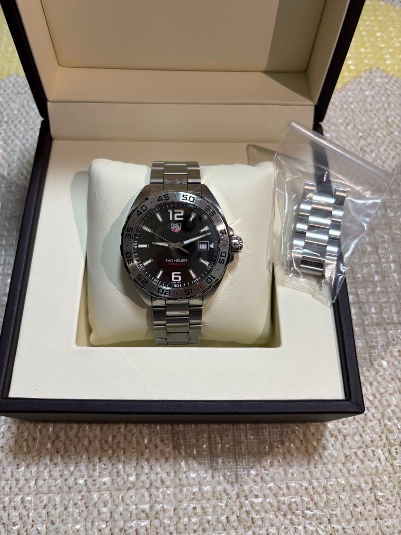 TAG Heuer Formula1 WAZ1112 Rare Mens Luxury Sport Watch