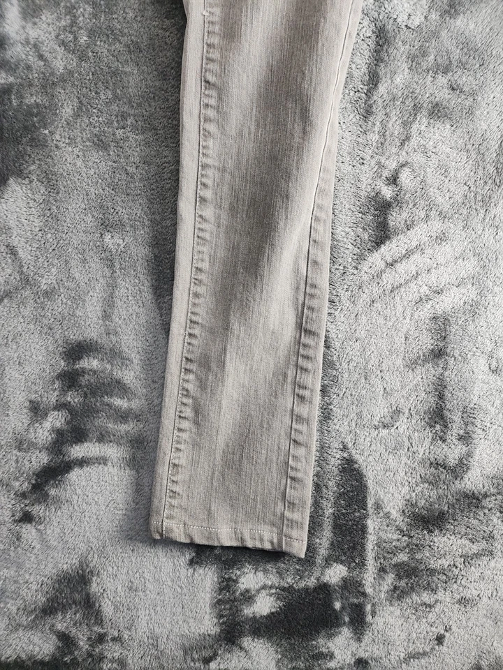 Pantalones de mezclilla para mujer Superfine calce recto tiro medio gris lavado claro talla 30 Foto 2 de 4