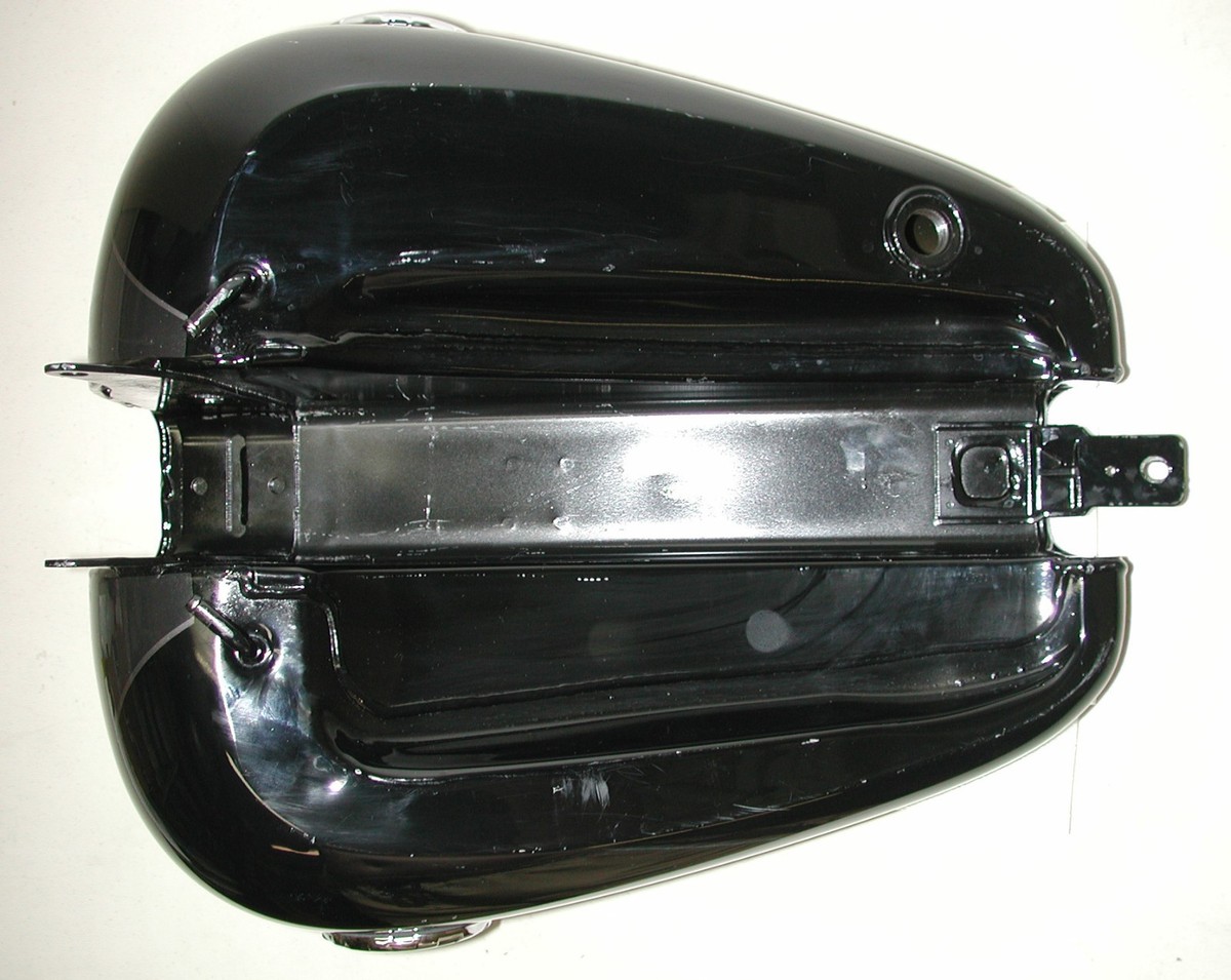 HARLEY DAVIDSON Softail Breakout FXSB Blackline FXS OEM 62322-11