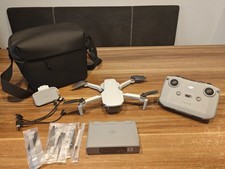 DJI Mini 2 SE Fly More Combo Kameradrohne