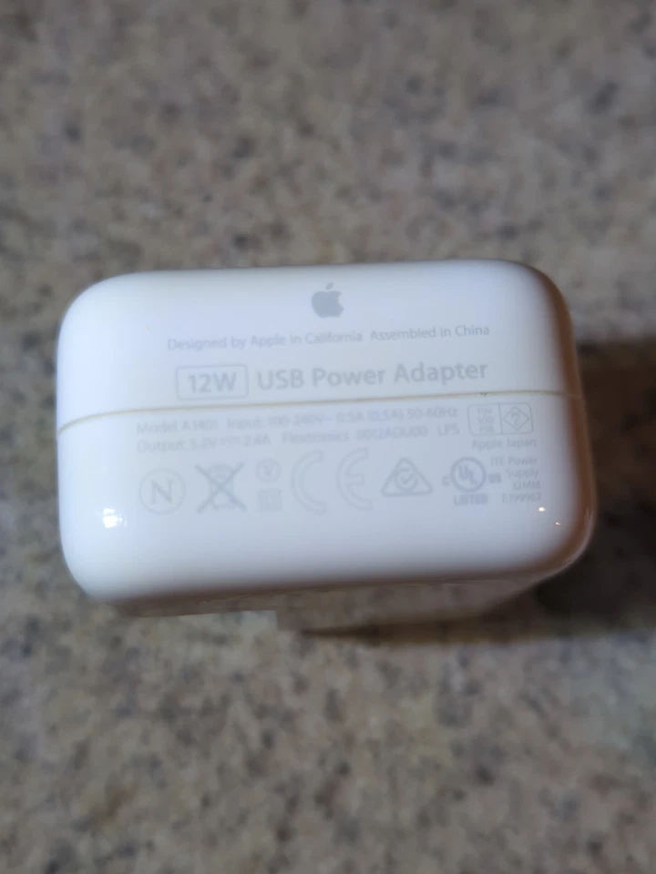 Genuine OEM Apple 12W USB Wall Charger Power Adapter For iPad iPhone Pro S A1401 - Image 4 of 4