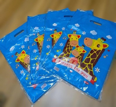 Togendo Blue Giraffe Pattern Gift Bags 40 pcs Handle Heavy Duty Polly