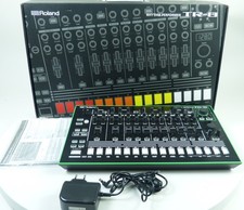 Roland TR-8 Rhythm Performer NEUwertig + OVP ...