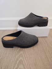 Kelly And Katie Leo Slip On Clogs Shoes 6 Grey Platform Womens Round Toe