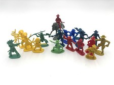 Vintage Cowboy and Indian Plastic Toy Lot - Very Detailed - 19 Pieces