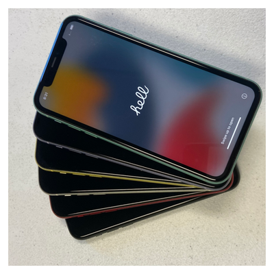 Apple iPhone 11 - Mint Condition - 64GB/128GB - Black/Red
