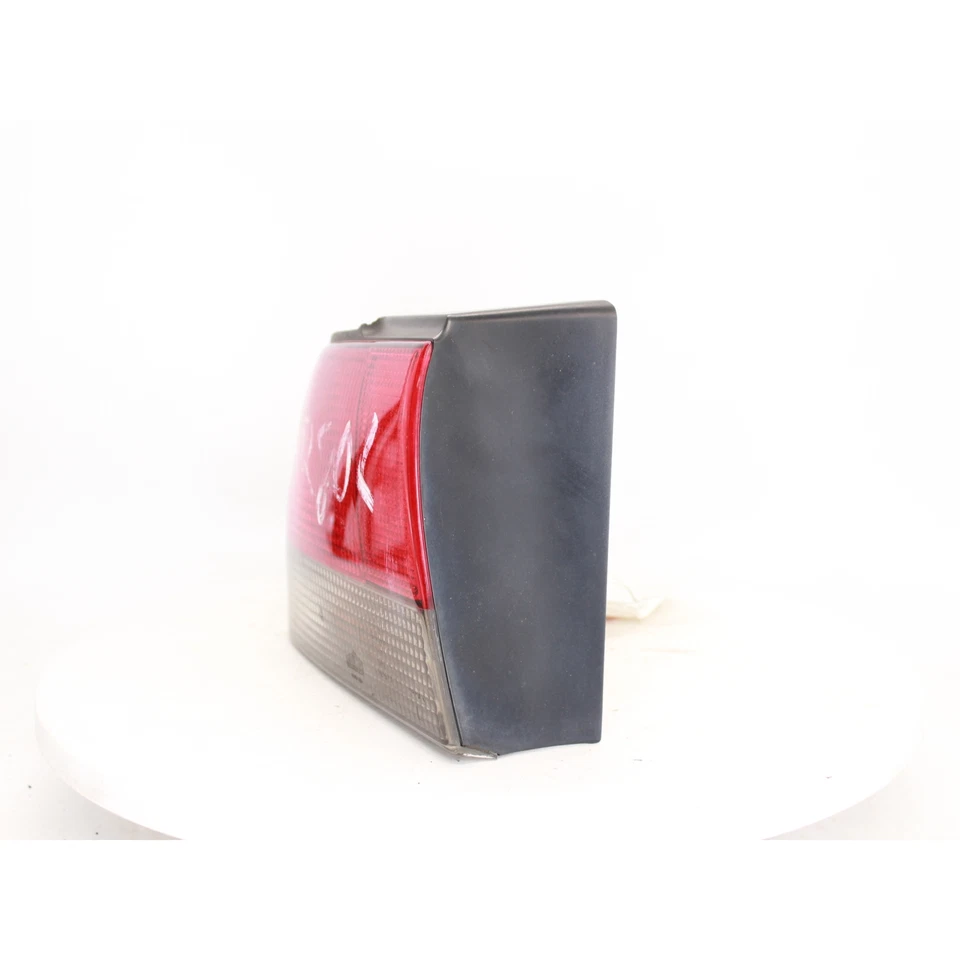 1997 Saab 900 LH Tail Lamp Part Number - 166-58693L - Image 2 of 4