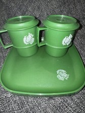 Vintage Tupperware set of 4 plates and mugs