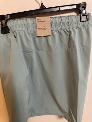 NWT-2026-Men's Nike Dri-Fit UNLIMITED VERSATILE DV9336-  5in-green Large