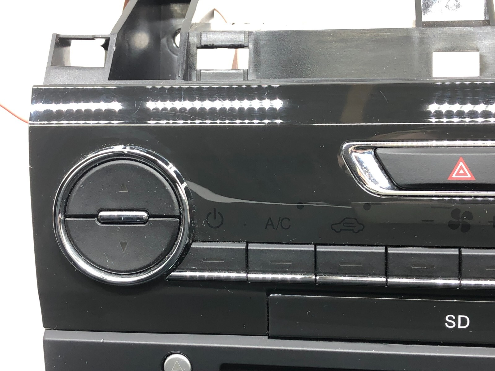 2014-2019 MASERATI GHIBLI SQ4 RADIO HEAD UNIT RECEIVER OEM.