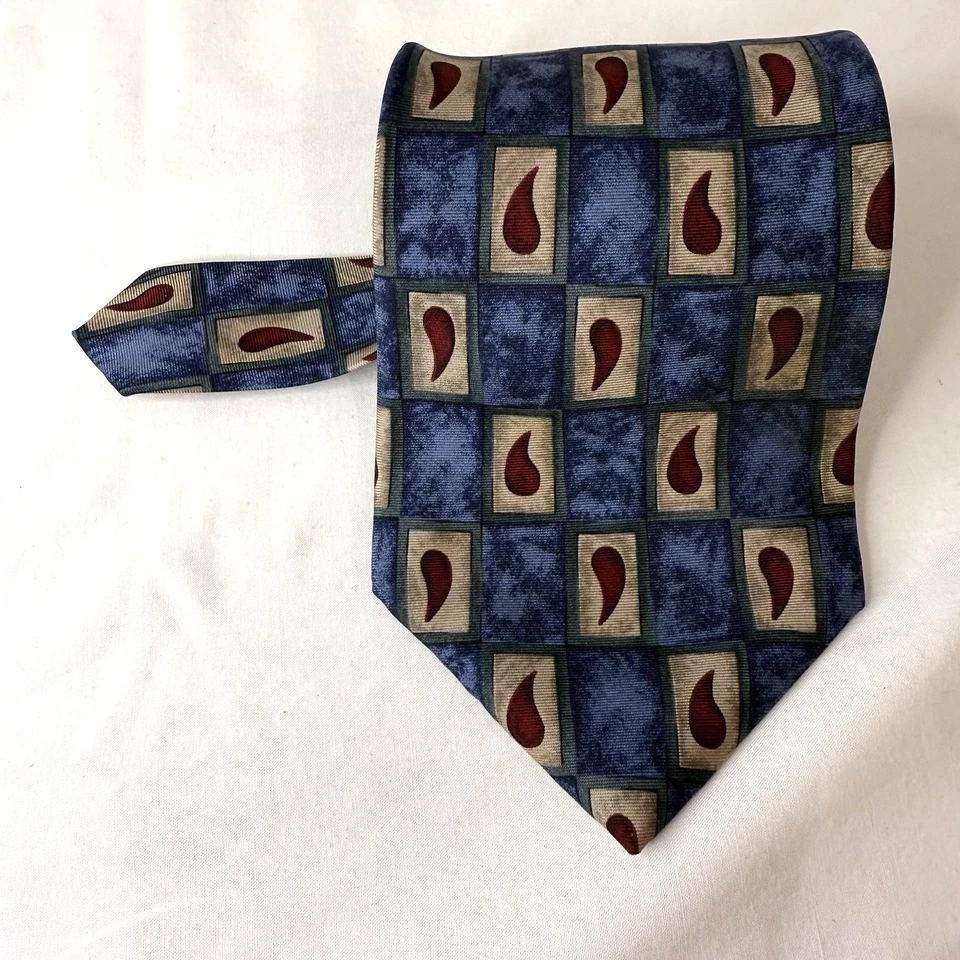 Corbata Barrington Vintage Para Hombre 100% Seda Italiana Hecha en EE. UU. Azul Geométrica Foto 3 de 4