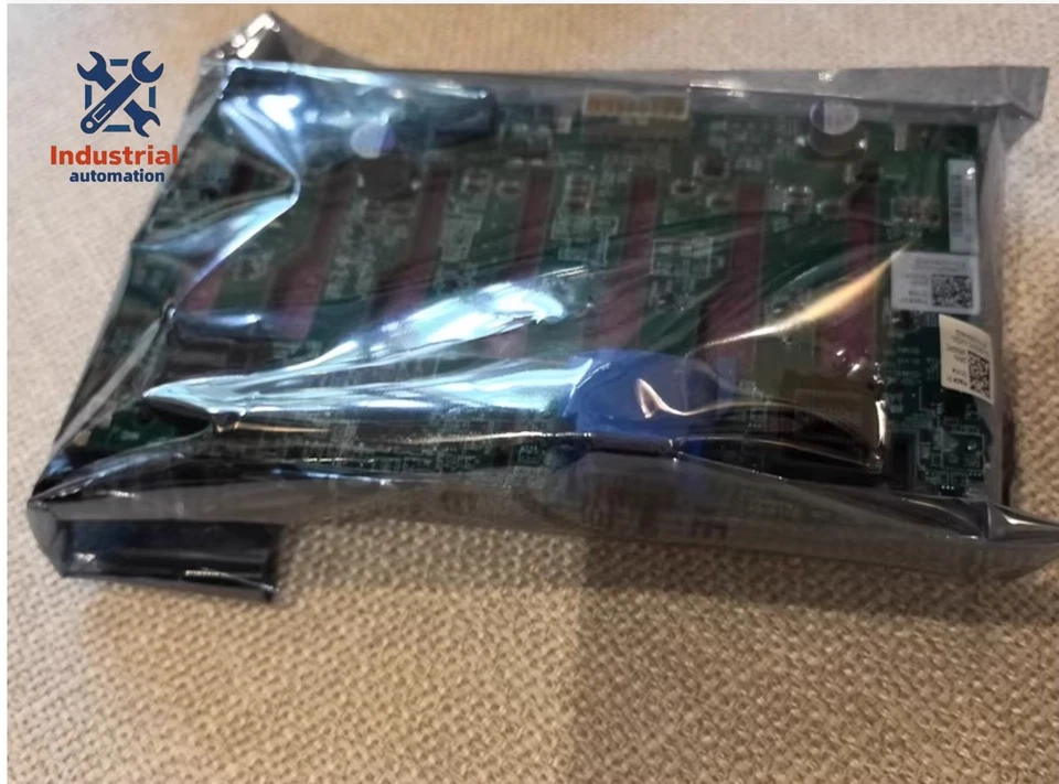 New Dell PowerEdge R740 R740 8-Bay 2.5" Server Backplane R3GPC Free Shipping - Image 3 of 4