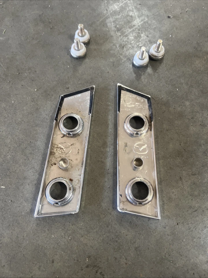 Оригинальная жесткая верхняя ударная пластина для Mazda MX-5 Miata 2006-2008 годов выпуска над задним багажником - Изображение 2 из 4