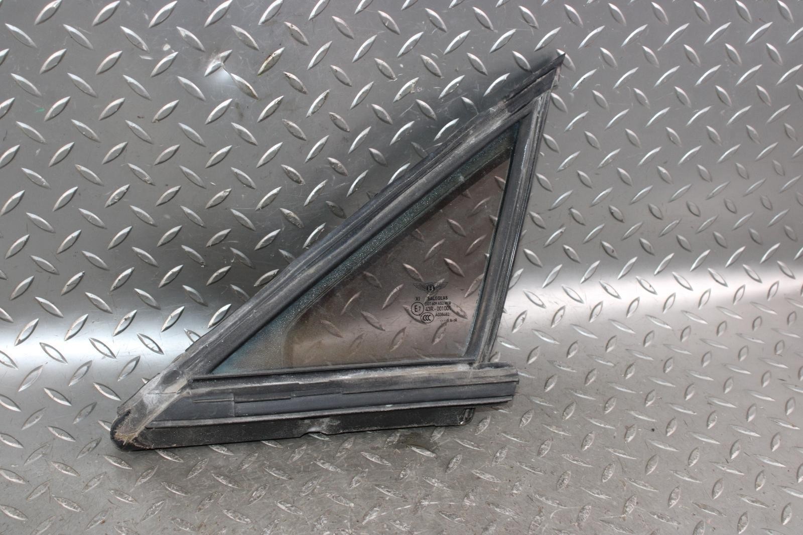 14-18 Flying Spur Front Driver Side Left LH Quarter Window Glass OEM Factory WTY
