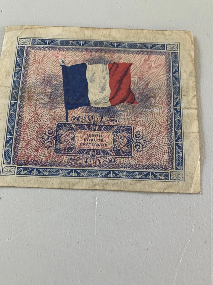 1944 EMIS EN FRANCE  DIX    10   FRANCS    FLAG  on BACK SMOKE FREE HOME - Image 4 of 4