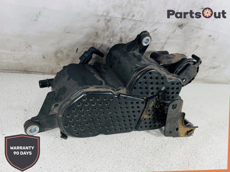 Audi A4 2013 evaporador de vapor de combustible emisión bote EVAP 8K0-201-801-C fabricante de equipos originales Foto 3 de 4