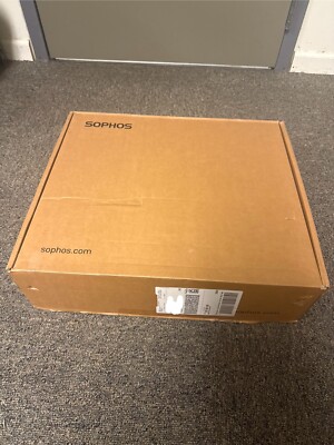 Sophos XGS 3300 Network Security Firewall Base Appliance 8 Port 10 GB Ethernet