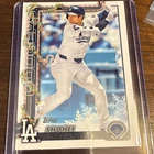Topps 2025 Holiday Shohei Ohtani #H200 Los Angeles Dodgers Baseball Card