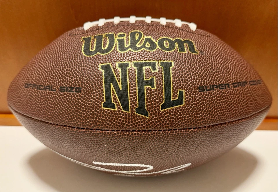 Josh Allen Buffalo Bills 亲笔签名 NFL 足球带 Coa MVP — 第 3/4 张图片