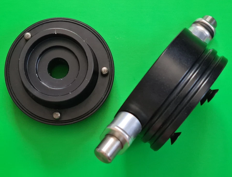 Kit jefe volante liberación rápida Caterham Lotus Seven y almohadilla central Momo - Imagen 3 de 4