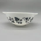 Pyrex 443 Black White Gooseberry 2.5 Quart Cinderella Mixing Bowl MCM VTG