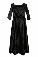 Women’s Black Satin Formal Gown Dress V-Neck 3/4 Sleeve Bow Detail Size 16 NWOT