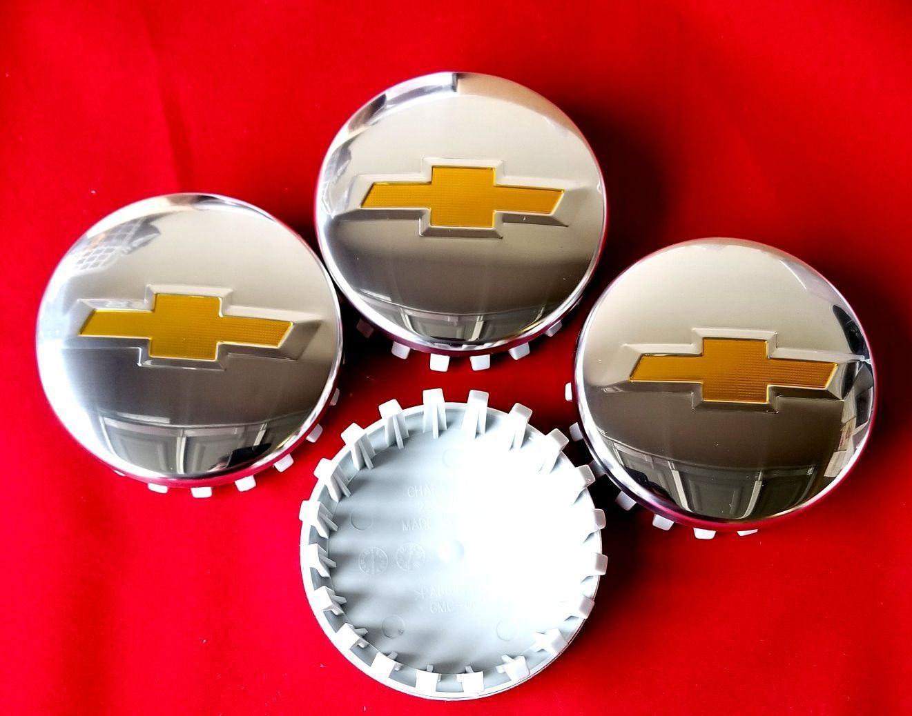 4 Chevy CENTER HUB CAPS POLISHED Tahoe Suburban Silverado 20142017 3.