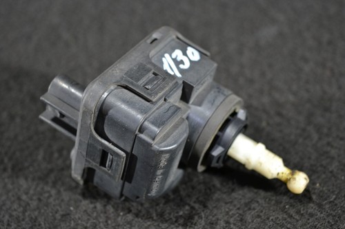 Opel Omega B Stellmotor Scheinwerfer Leuchtweitenregulierung LWR 90492832 (#30)