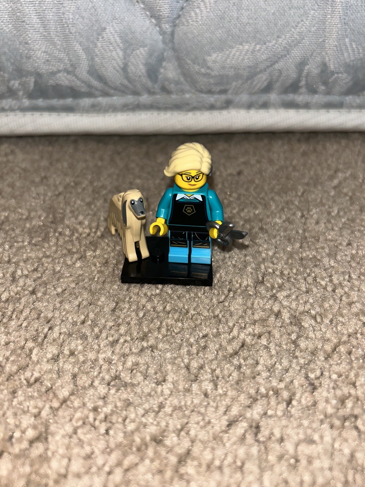 Picture 1 of 4