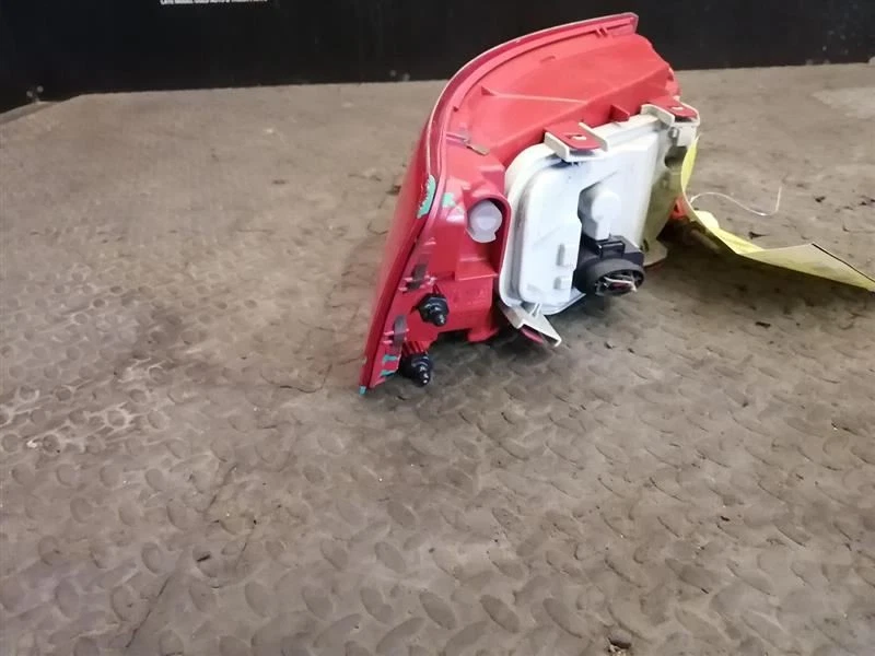 Passenger Tail Light Quarter Panel Mounted Sedan Fits 09-11 AUDI A6 2048089 - Image 4 of 4