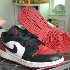 Jordan Air One Bred Toe Black Red and White Boys' Sneakers  Size 6.5 553560-161