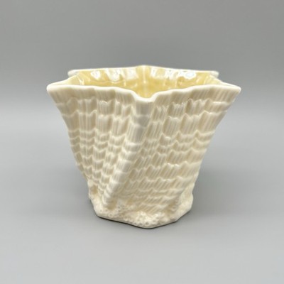 Vintage Belleek Ireland Limpet Twisted Shell 4'' Porcelain Planter Cache Pot