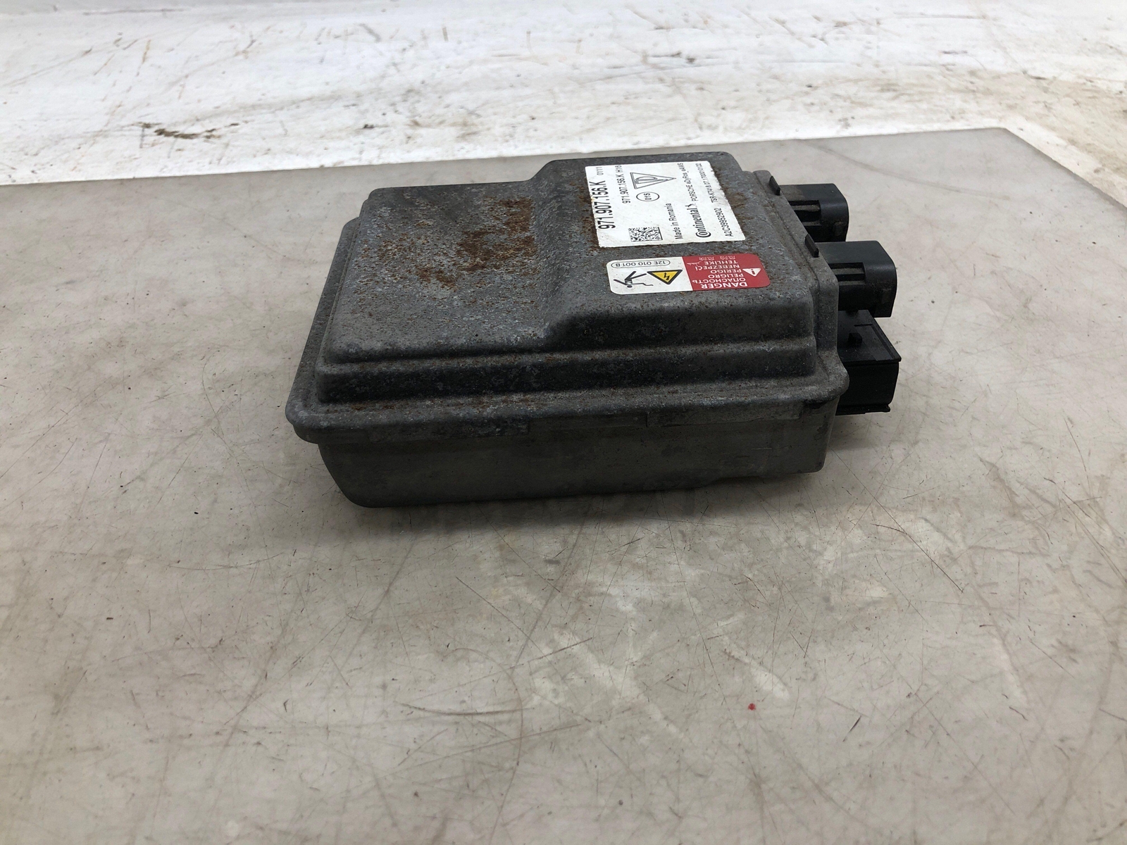 2016-2020 BENTLEY BENTAYGA ACTIVE ROLL STABILIZATION CONTROL MODULE 971907156K