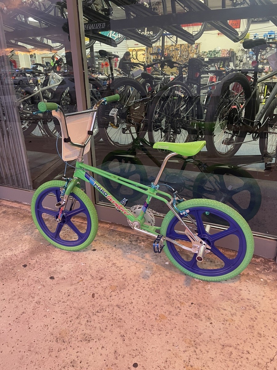 オールドスクール　BMX HARO BIKES Vintage BMX s-l1200.jpg