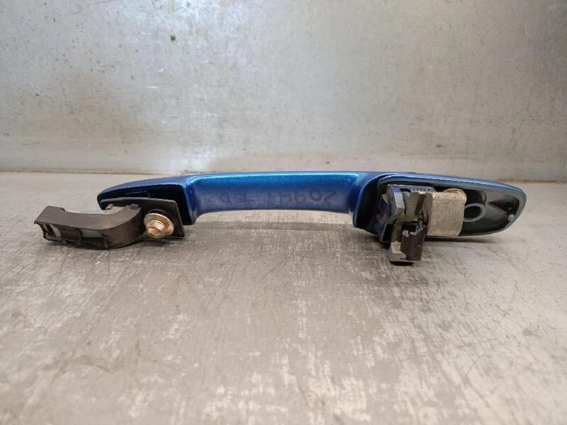 GJ6A58410D94 poignée extérieure arrière droit pour MAZDA 3 (BK) 2003 5196464 - Photo 2/4