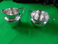R Wallace & Sons Sterling Silver Creamer and Sugar Bowl Set  ~ 3549 ~ 144.98g