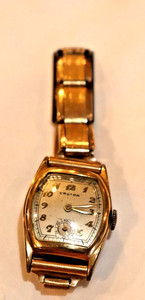 1940’s-1950’s Croton 10K Gold Plated Unisex Original Dial Great Patina Caliper