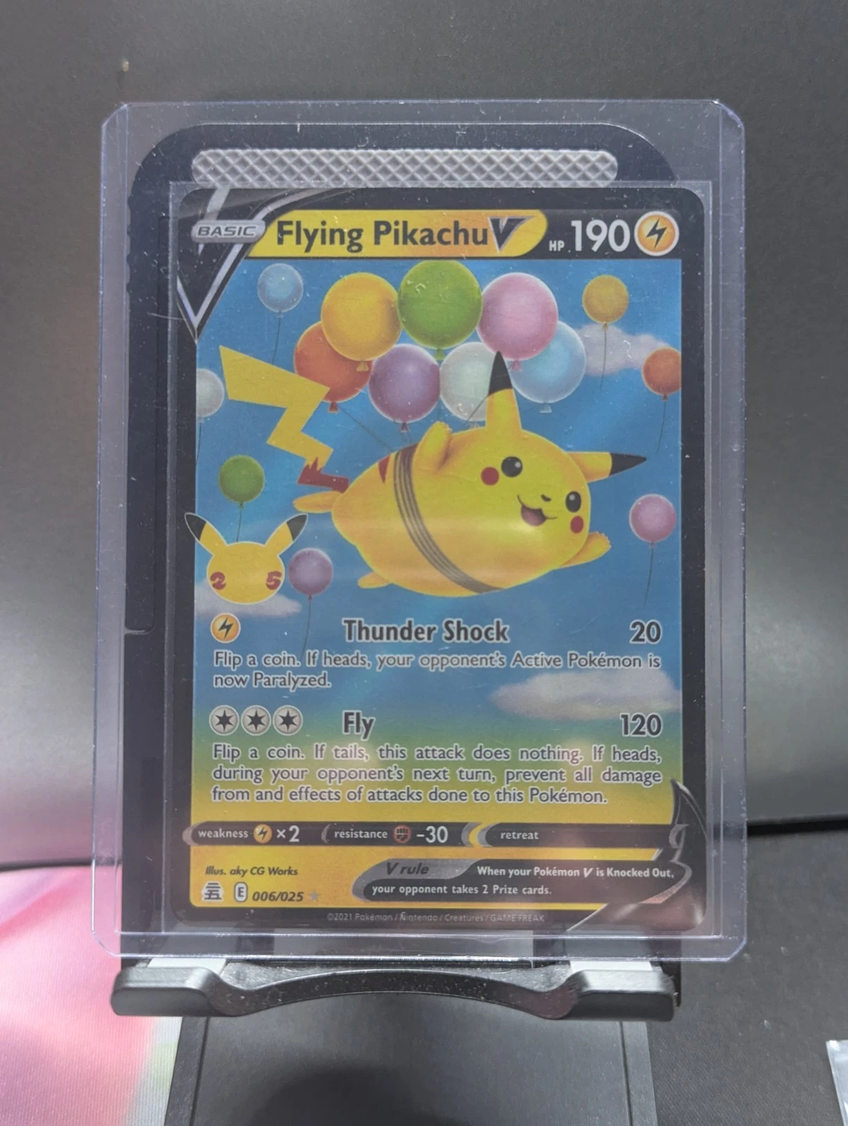 Flying Pikachu V - 006/025 - Ultra Rare - Celebrations - Pokemon Card - NM/M