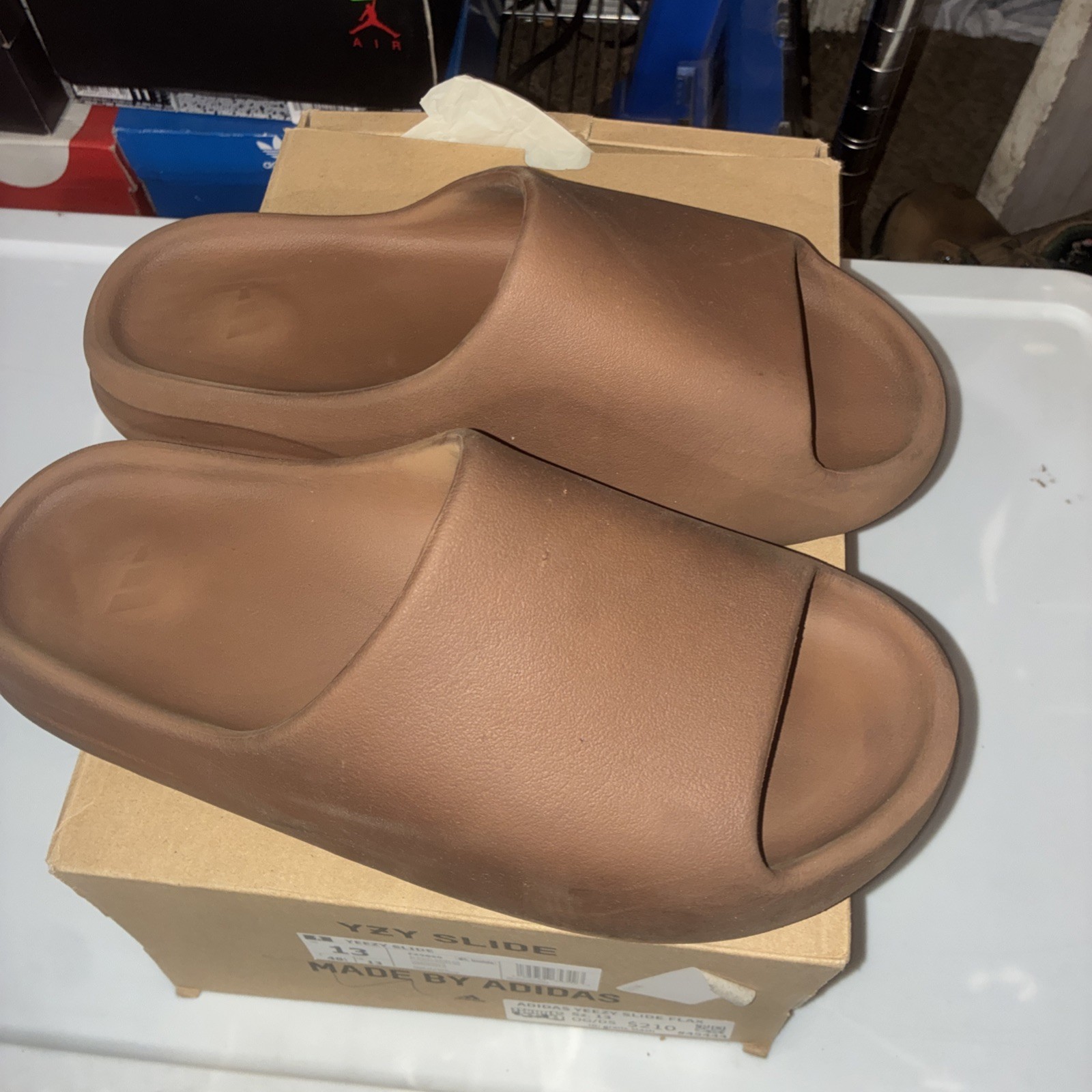 Size 13 - Adidas Yeezy Slide Men’s 10 Flax (FZ5896) thumbnail 8