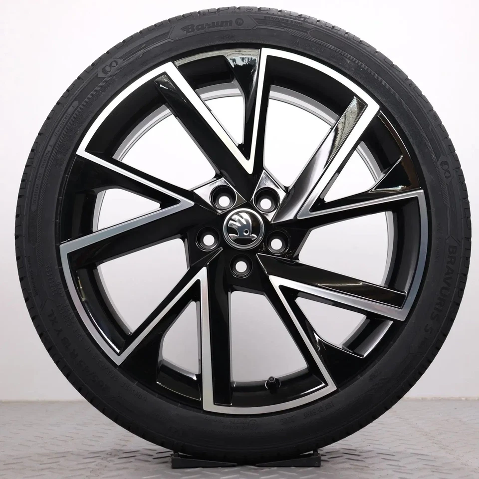 Sommerräder 18 Zoll Skoda Scala NW Original Felgen gedreht Vega Sommerreifen NEU - Bild 2 von 4