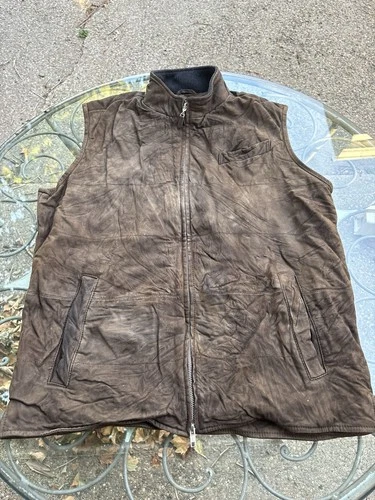 Peter Millar Men’s Suede Leather Vest Size Large Full Zip $798 - Damaged See Pic - product listing photo