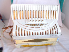 TITANO Accordion White 3 and 4 reeds  17" Accordian  lightly used as is cond.