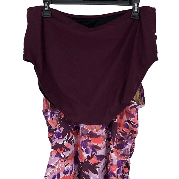 L.L. Conjunto de parte superior e inferior de bikini floral Bean para mujer púrpura talla 18W-20W Foto 2 de 4