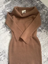 SER.O.YA Greta Sweater Dress Camel Size L – NWT – Style 4248-17 – $300 Retail