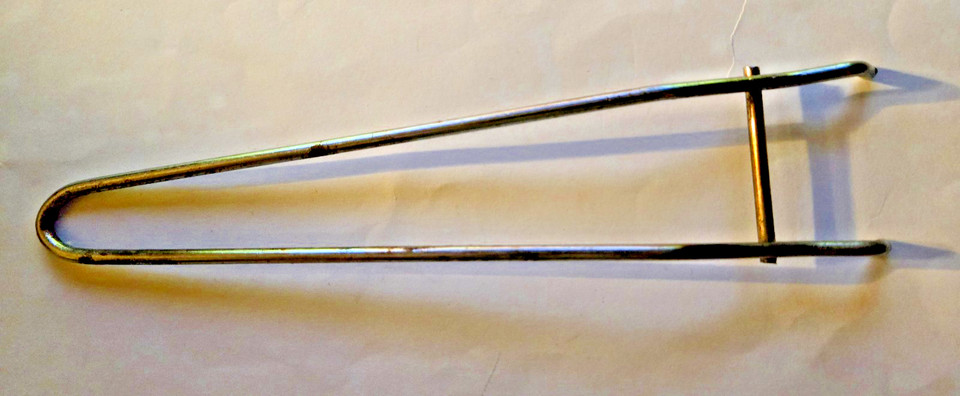 Vintage Wire Oven Rack Puller Pusher Tool Retro Kitchen Gadget 1960  8  1/2"