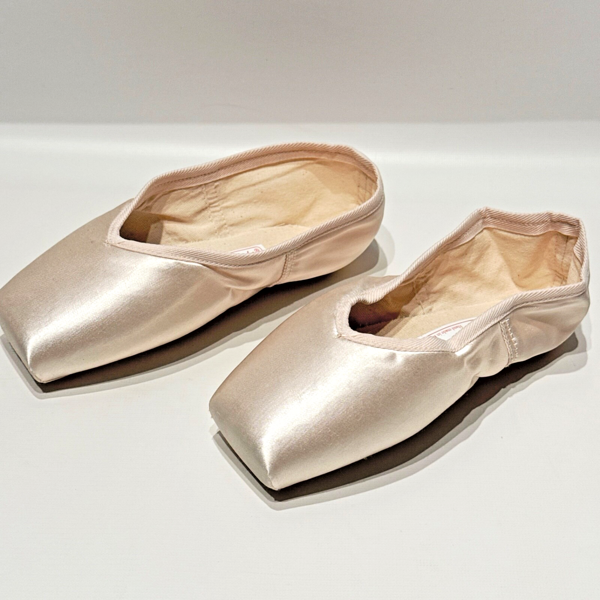 Russian Pointe Rubin Ballet Shoes Russia Made Women's w5 v2