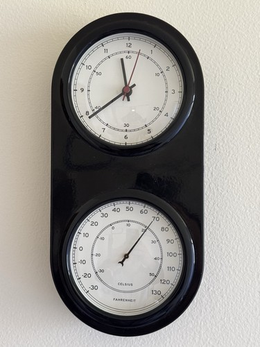 VINTAGE SUZUKI WALL CLOCK WITH THERMOMETER ...RARE.!!! SEE PIXS . - Picture 1 of 8
