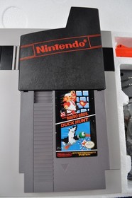 Nintendo Entertainment System NES Action Set 1990 Super Mario Bros/Duck Hunt