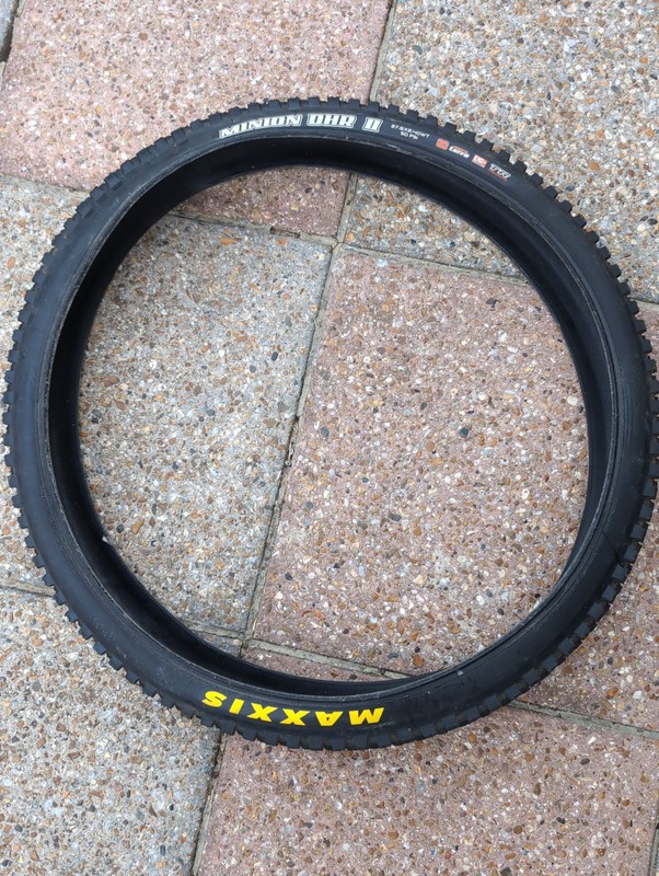 Maxxis Minion DHR II 3C MaxxTerra Exo+ TR 27.5 x 2.4