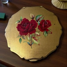 Vintage Stratton England RED ROSE Powder Compact  - Never been used